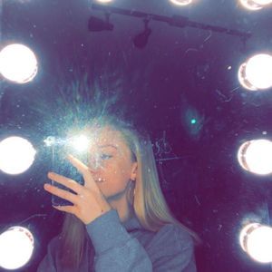 Meet your Posher, Bella